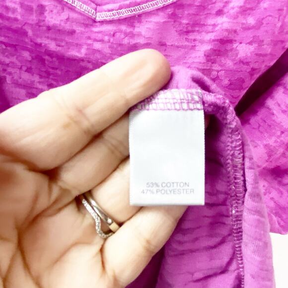 2/$30 Avenue 22/24 Plus Women Purple Relaxed Fit V-Neck Essential T-Shirt - Picture 6 of 9